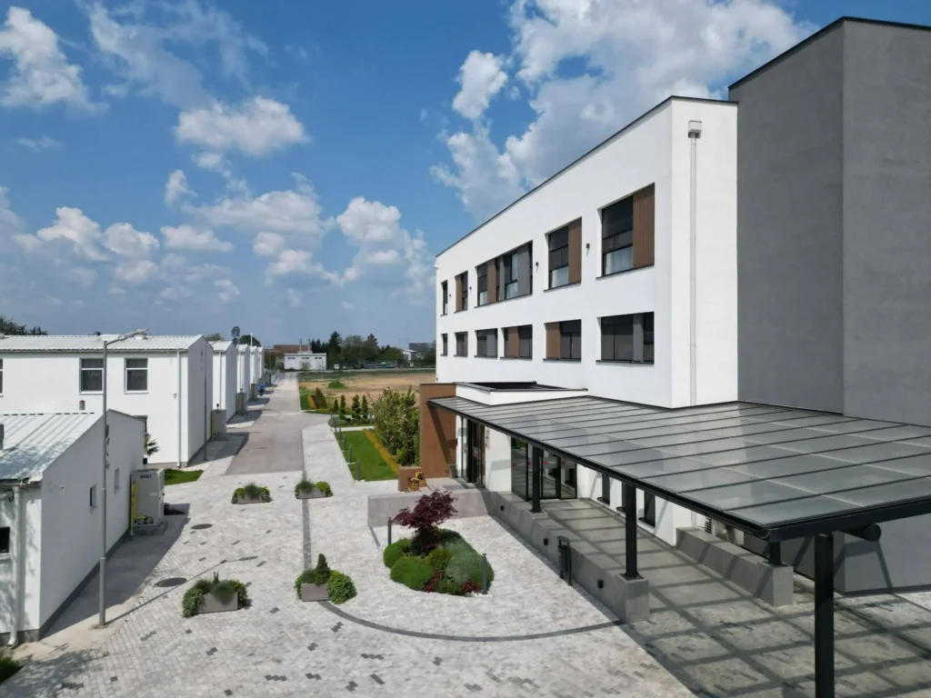 swiss medica hospital